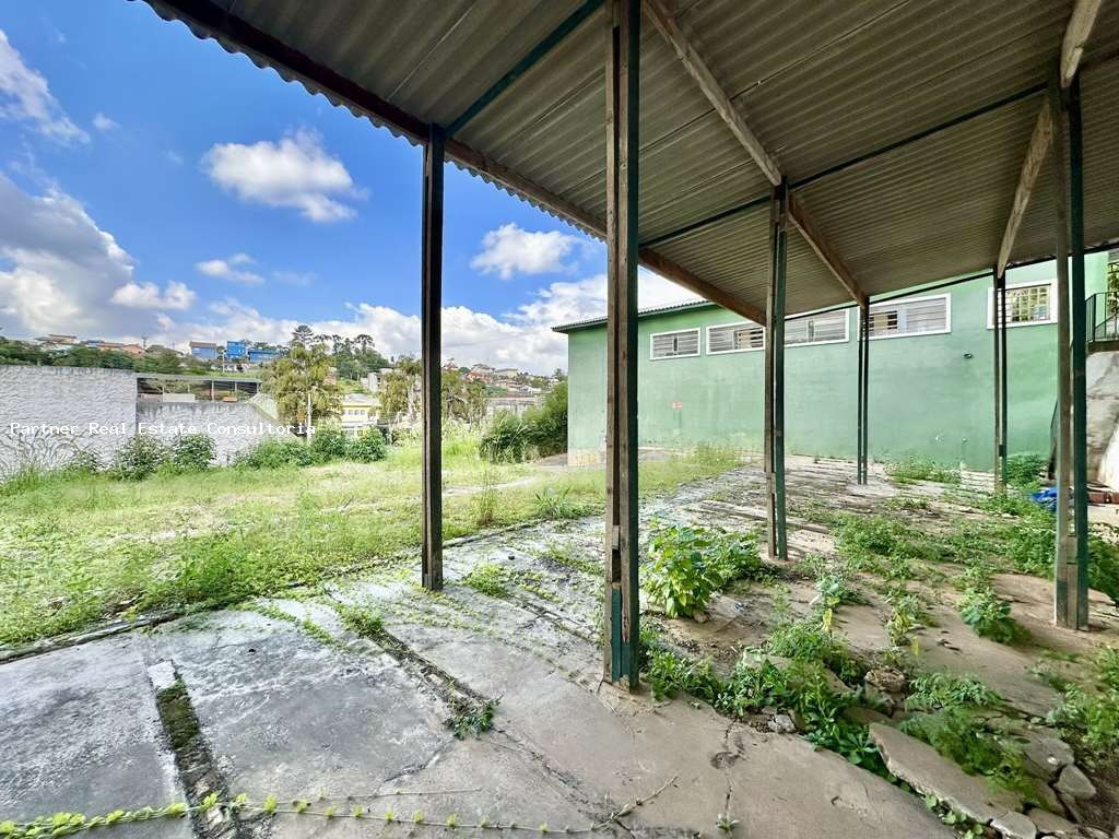 Prédio Inteiro à venda com 10 quartos, 2000m² - Foto 35