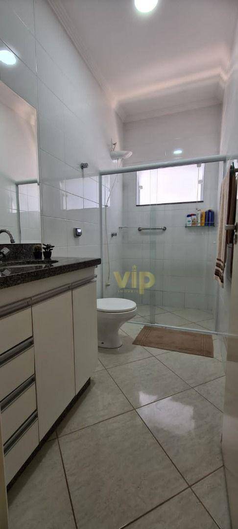 Casa à venda com 3 quartos, 105m² - Foto 8