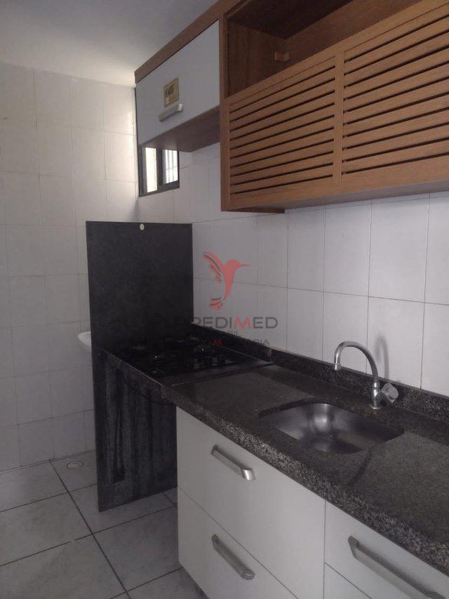 Apartamento à venda com 2 quartos, 60m² - Foto 6