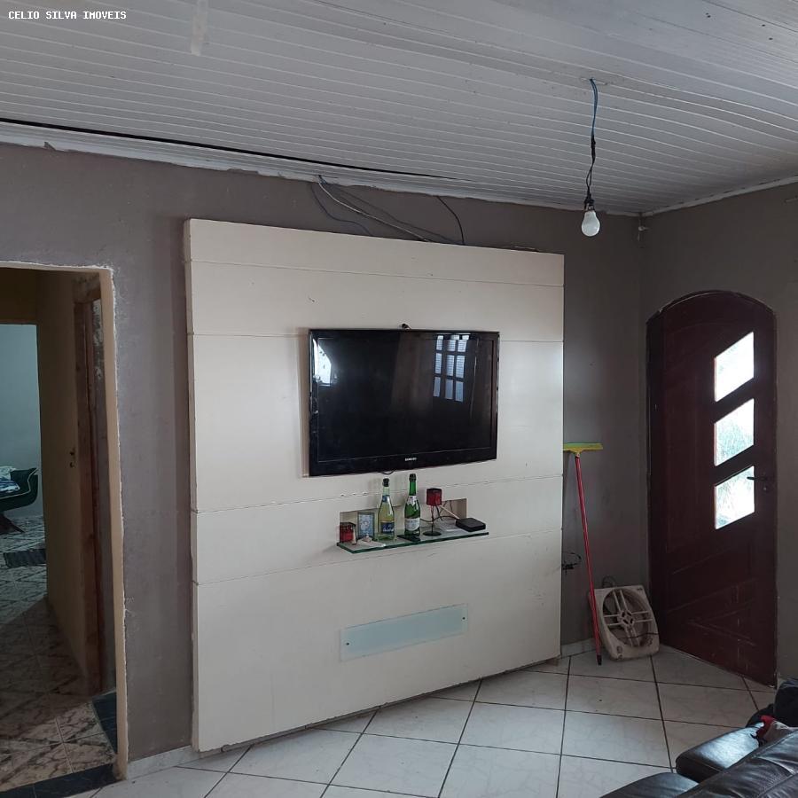 Casa à venda com 2 quartos, 323m² - Foto 12