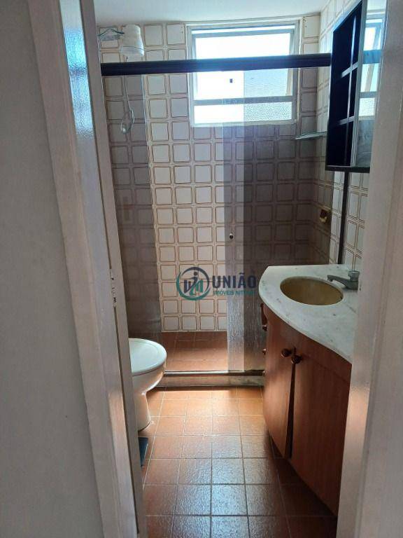 Apartamento à venda com 2 quartos, 75m² - Foto 12