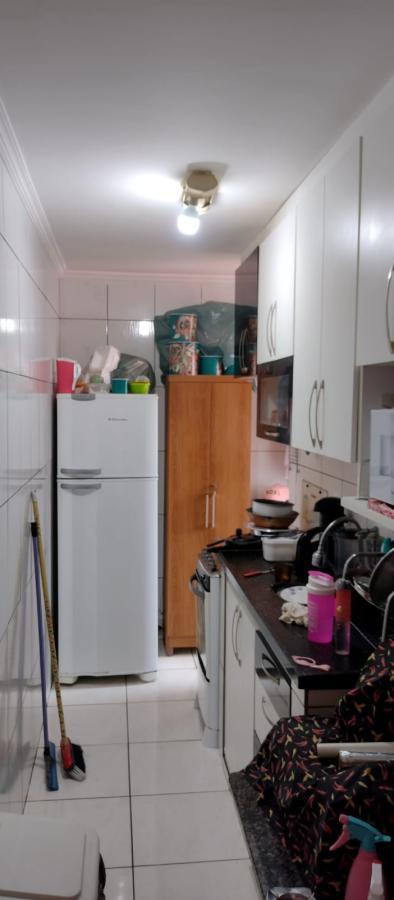 Apartamento à venda com 2 quartos, 42m² - Foto 11