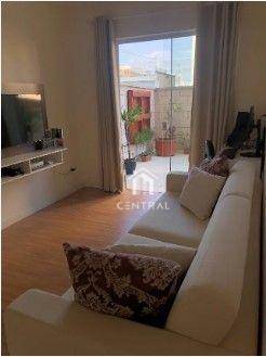 Apartamento à venda com 2 quartos, 50m² - Foto 2