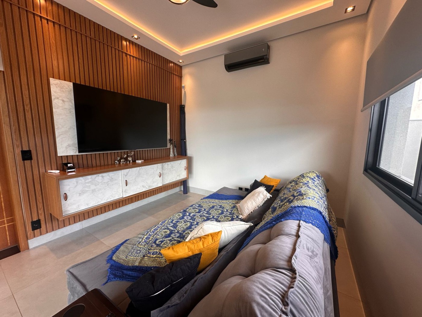 Casa à venda com 3 quartos, 335m² - Foto 3