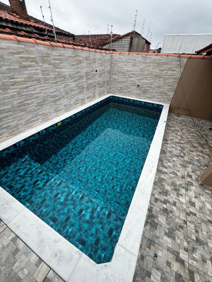 Casa à venda com 2 quartos, 150m² - Foto 18