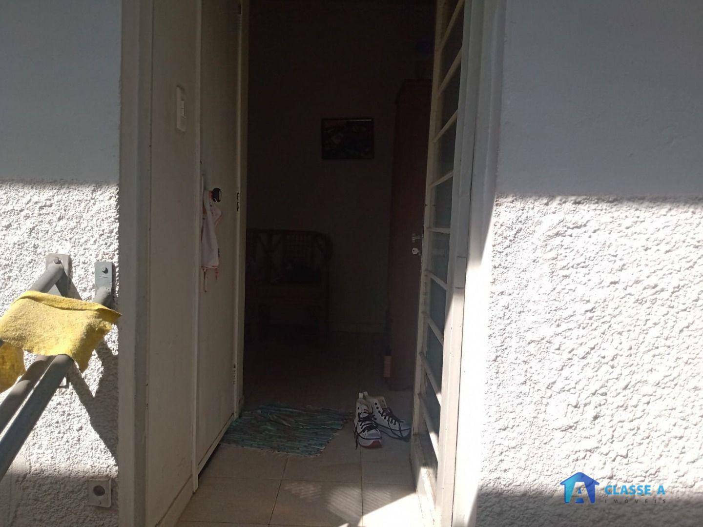 Casa à venda com 5 quartos, 209m² - Foto 59