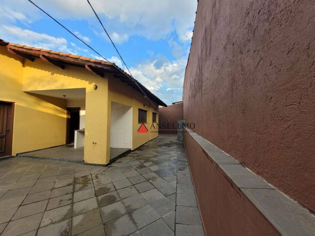 Casa à venda com 4 quartos, 267m² - Foto 48