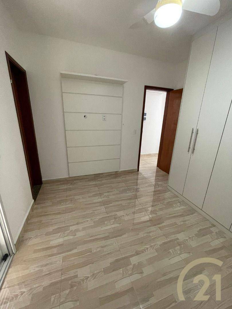 Apartamento à venda com 2 quartos, 70m² - Foto 10