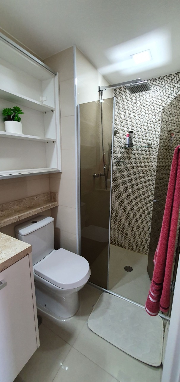 Apartamento à venda com 2 quartos, 68m² - Foto 6