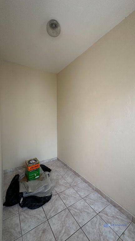 Casa para alugar com 3 quartos, 152m² - Foto 10