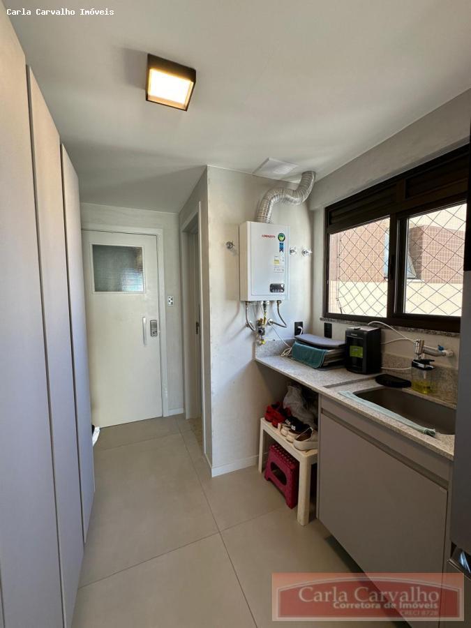 Apartamento à venda com 3 quartos, 140m² - Foto 21