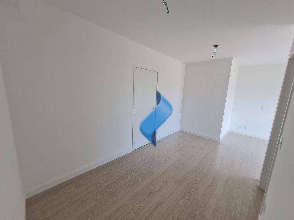 Apartamento para alugar com 4 quartos, 166m² - Foto 14