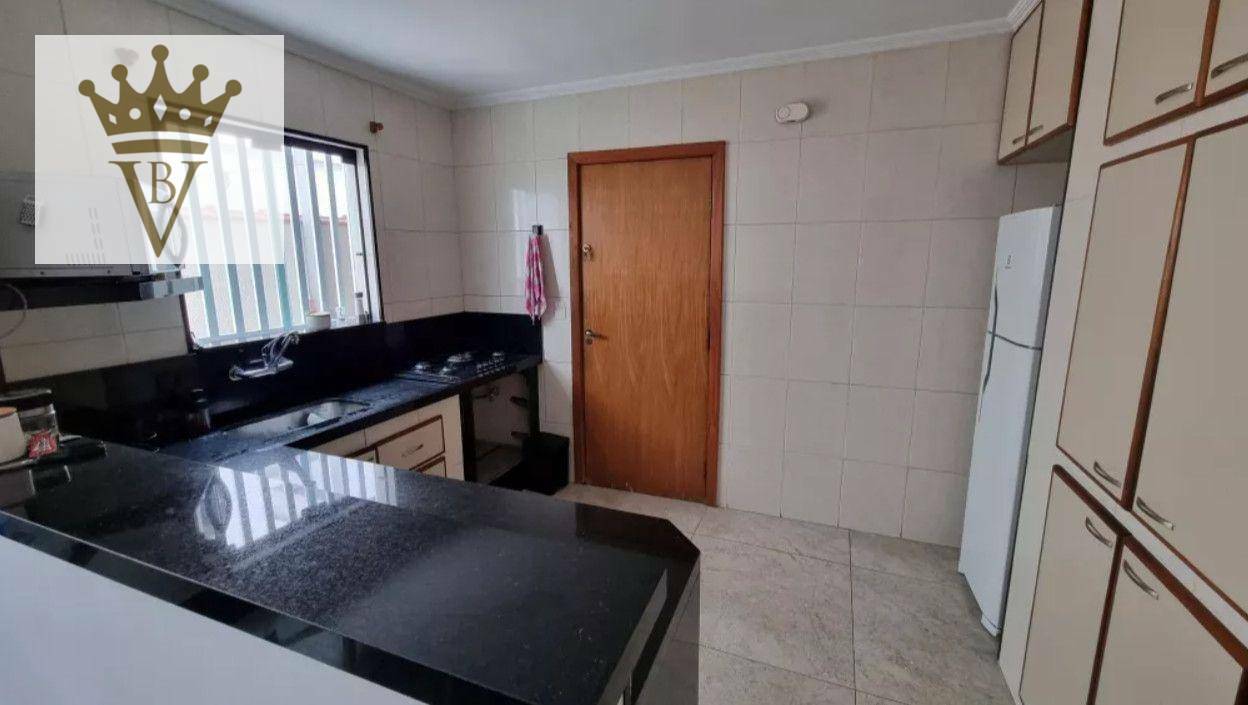 Casa à venda com 3 quartos, 128m² - Foto 15