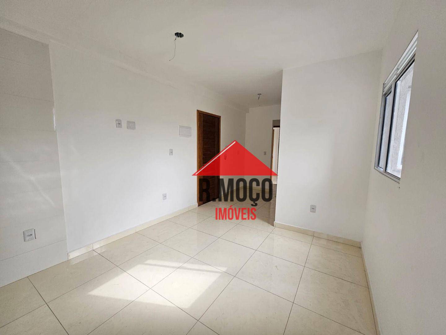 Apartamento à venda com 2 quartos, 46m² - Foto 1