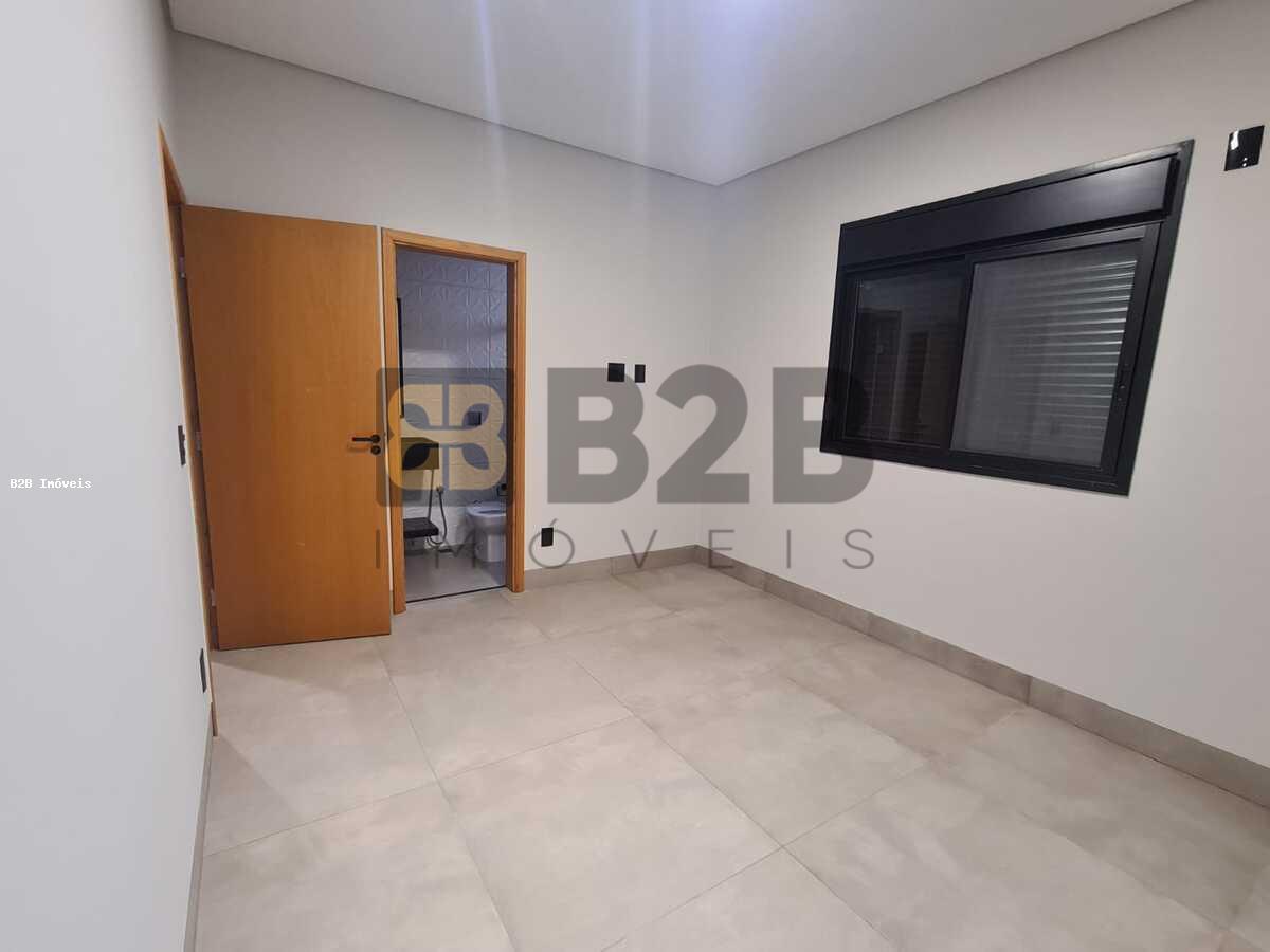 Casa de Condomínio à venda com 4 quartos, 270m² - Foto 14