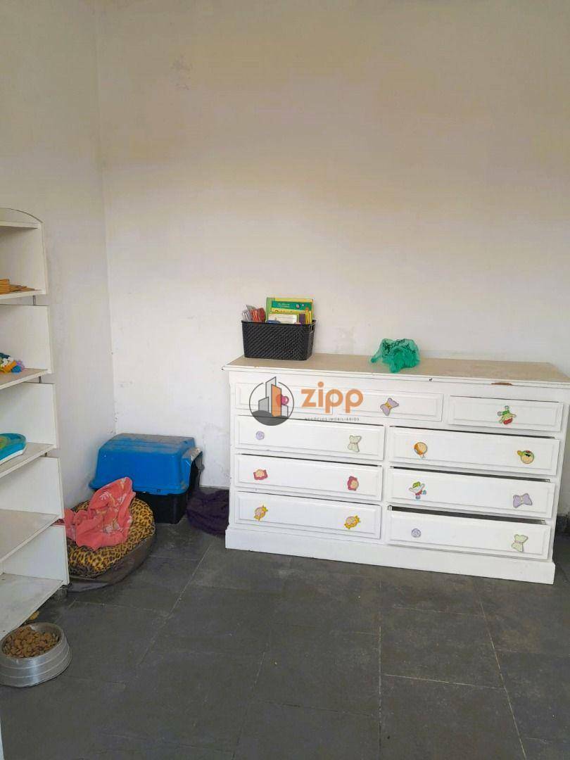 Sobrado à venda com 3 quartos, 300m² - Foto 21