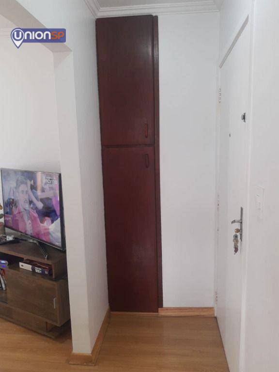 Apartamento à venda com 3 quartos, 59m² - Foto 2