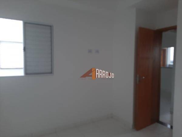 Apartamento à venda com 2 quartos, 30m² - Foto 6