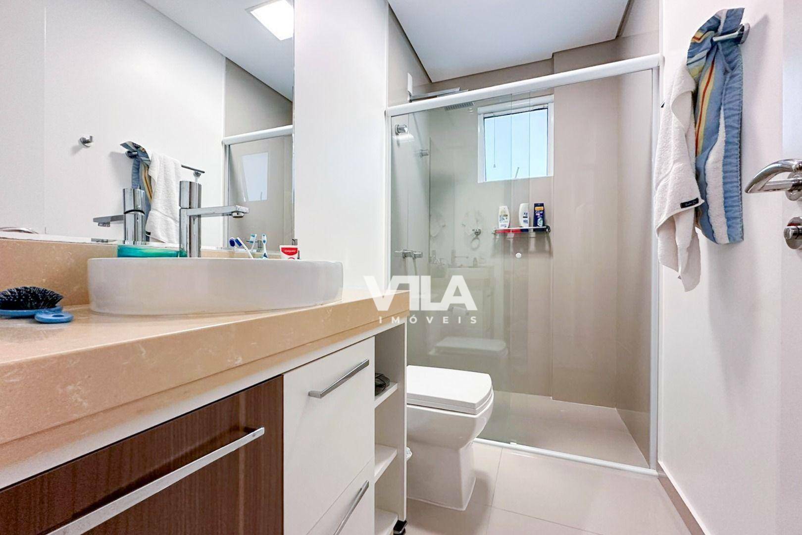 Apartamento à venda com 3 quartos, 122m² - Foto 18