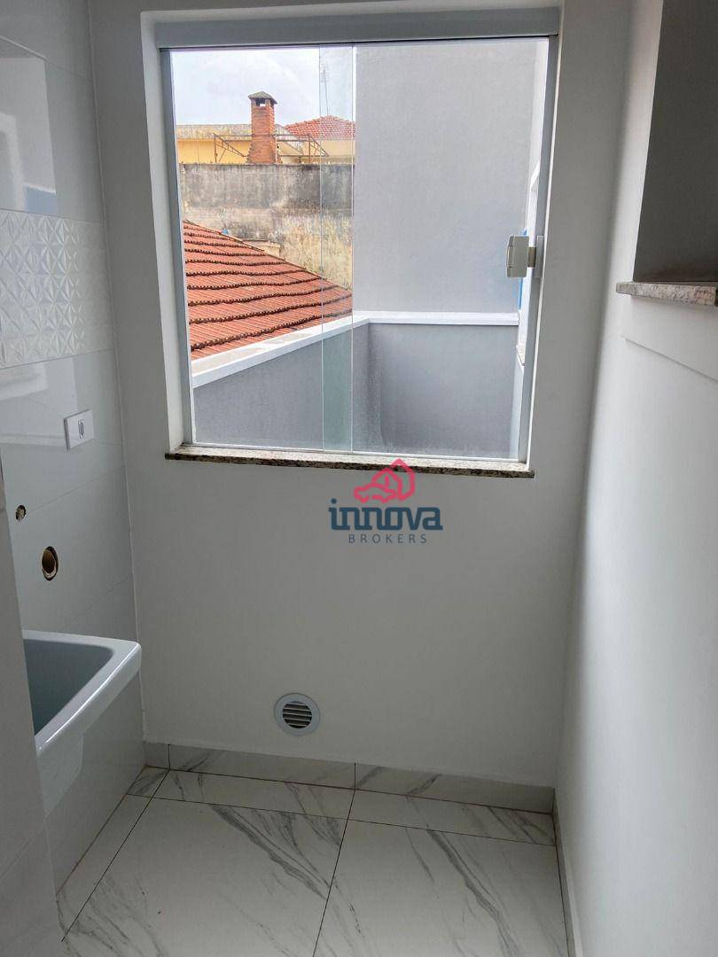 Apartamento à venda com 2 quartos, 42m² - Foto 4