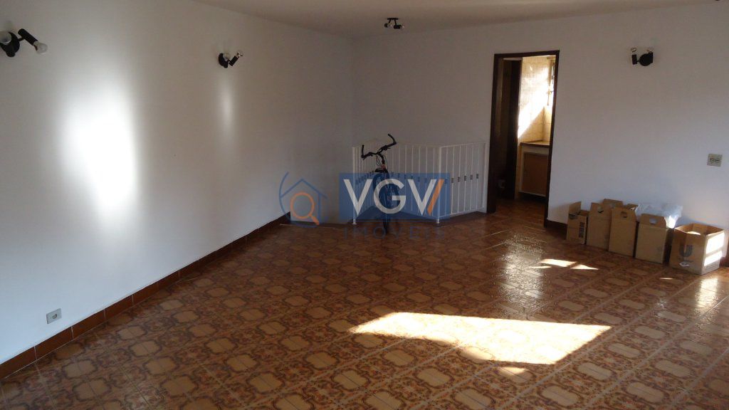 Casa à venda com 4 quartos, 390m² - Foto 9