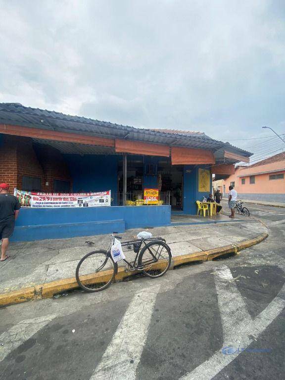 Casa, 1 quarto, 243 m² - Foto 4