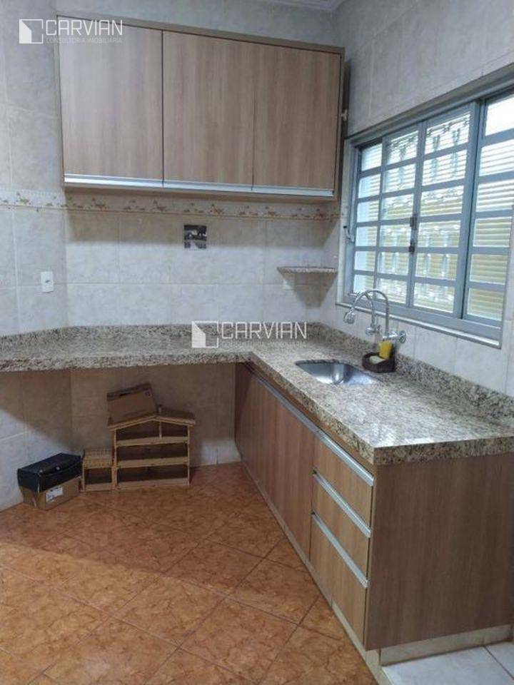 Casa à venda com 3 quartos, 150m² - Foto 9