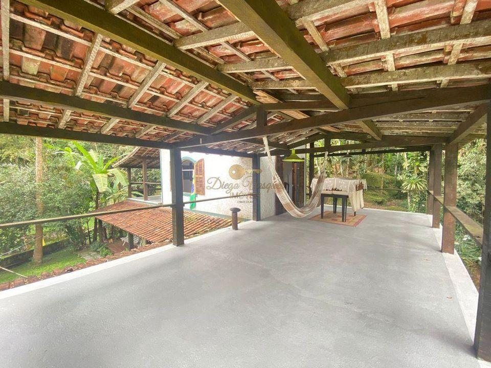 Casa de Condomínio à venda com 3 quartos, 1680m² - Foto 9