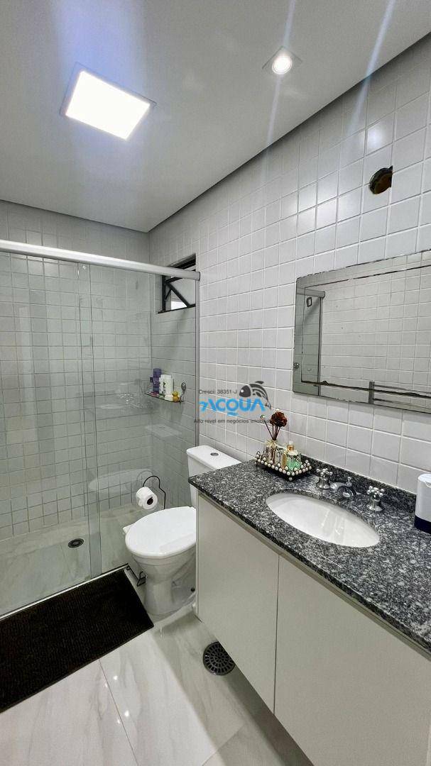 Apartamento à venda com 3 quartos, 185m² - Foto 13