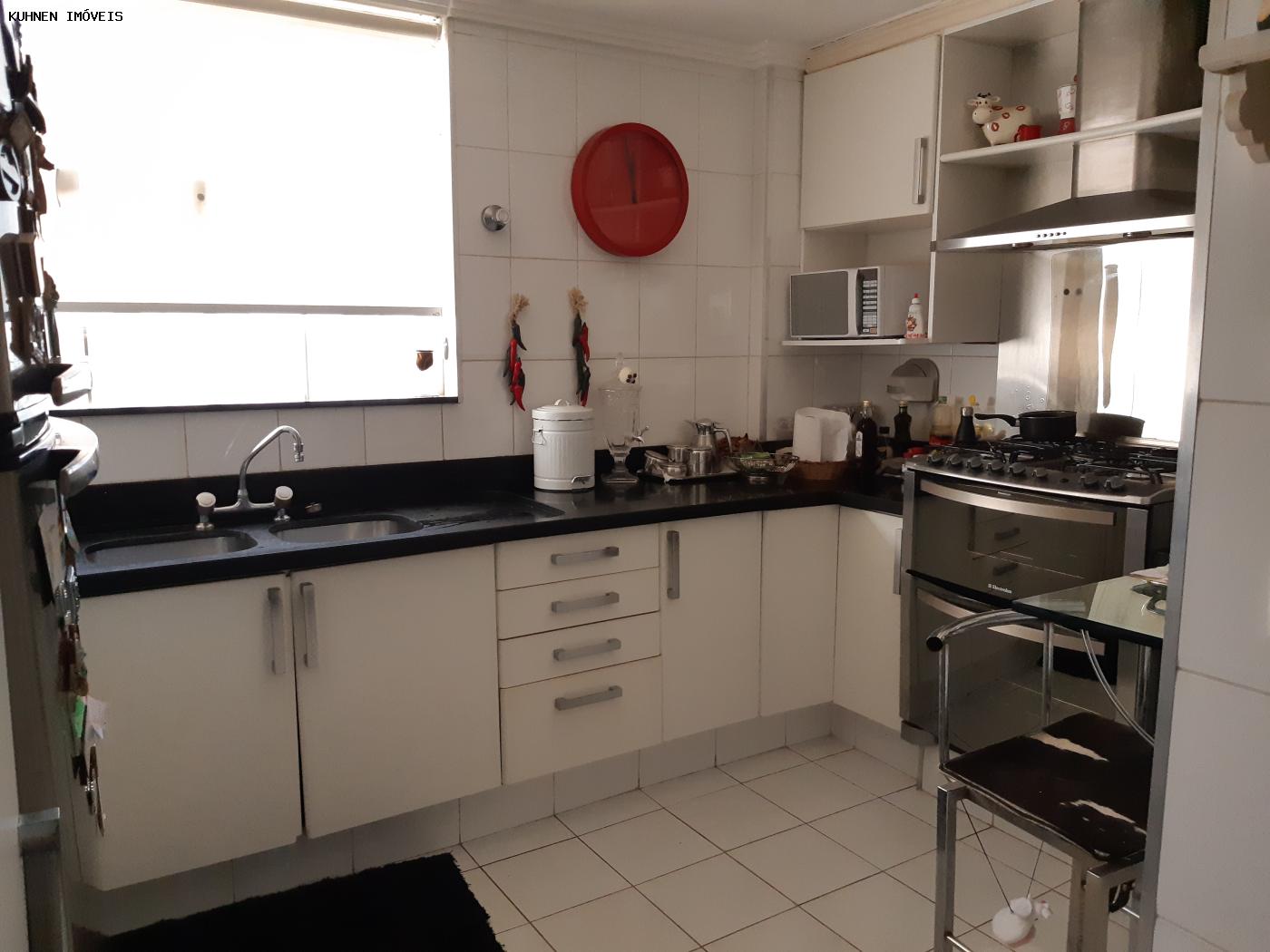 Apartamento à venda com 3 quartos, 260m² - Foto 22