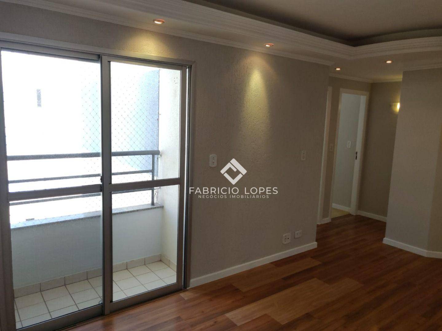 Apartamento à venda com 2 quartos, 66m² - Foto 2