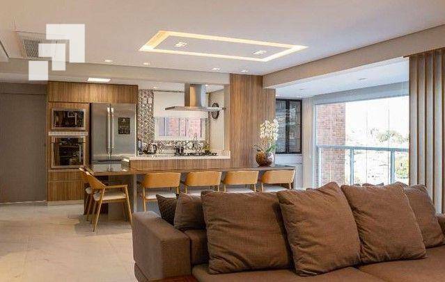 Cobertura à venda com 3 quartos, 250m² - Foto 3