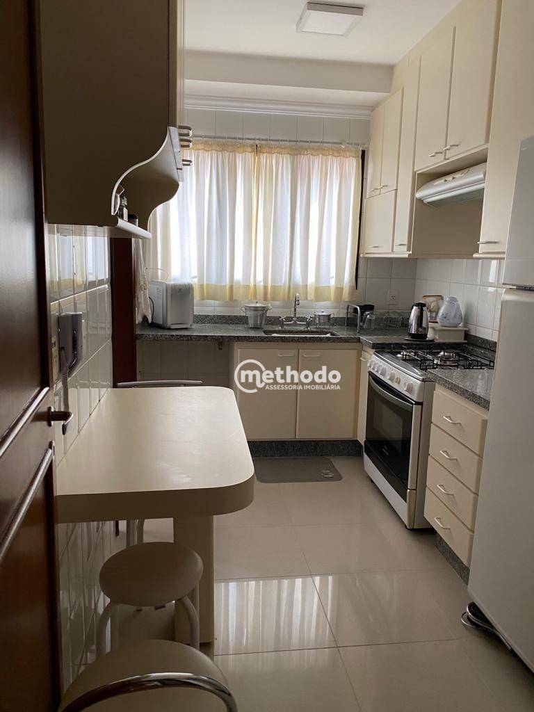 Apartamento à venda com 3 quartos, 113m² - Foto 4