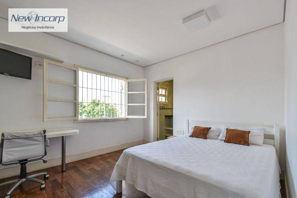 Sobrado à venda com 4 quartos, 375m² - Foto 49