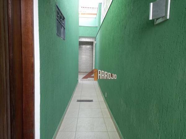 Sobrado à venda com 3 quartos, 193m² - Foto 6