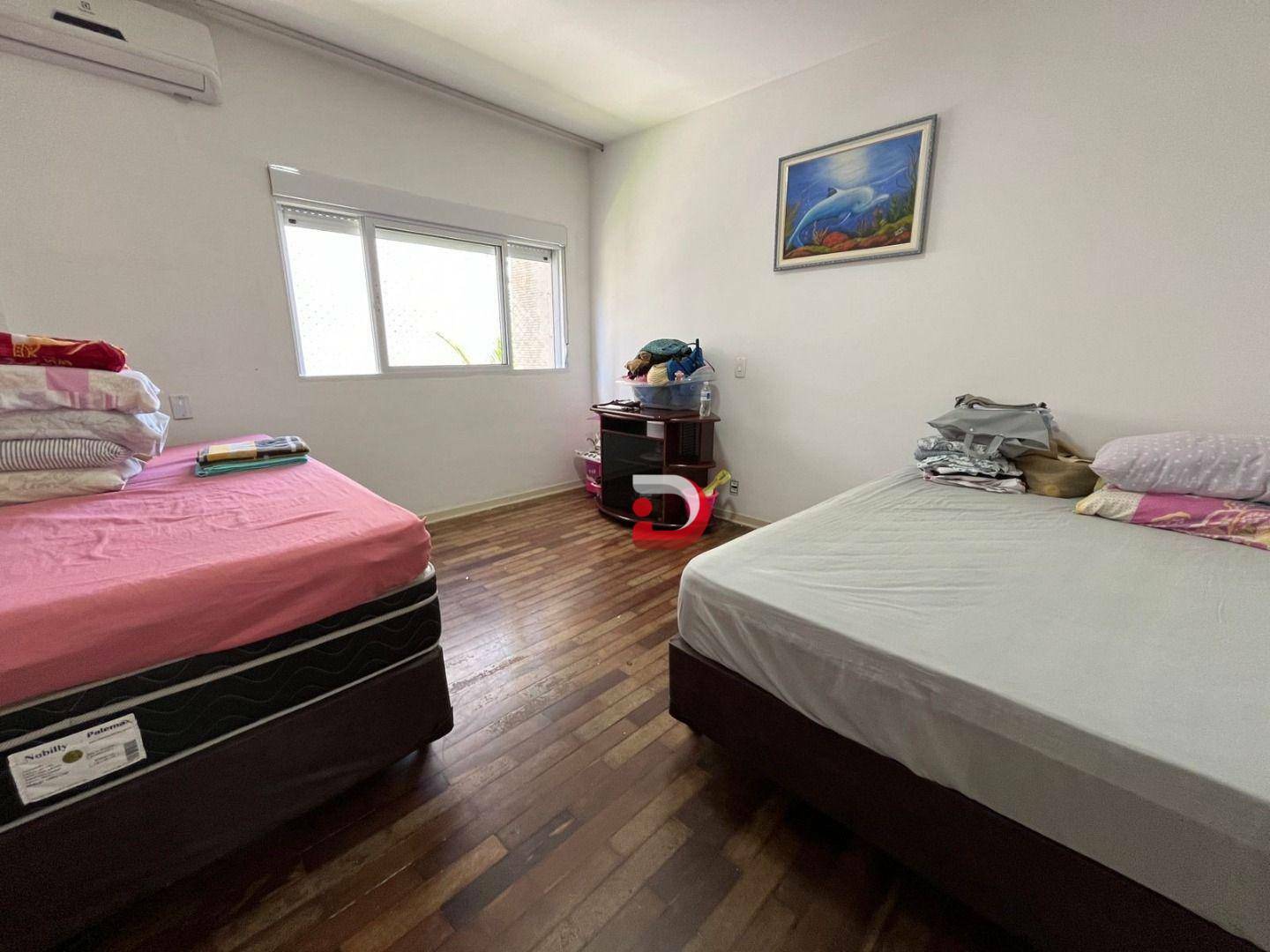 Apartamento à venda com 3 quartos, 220m² - Foto 11