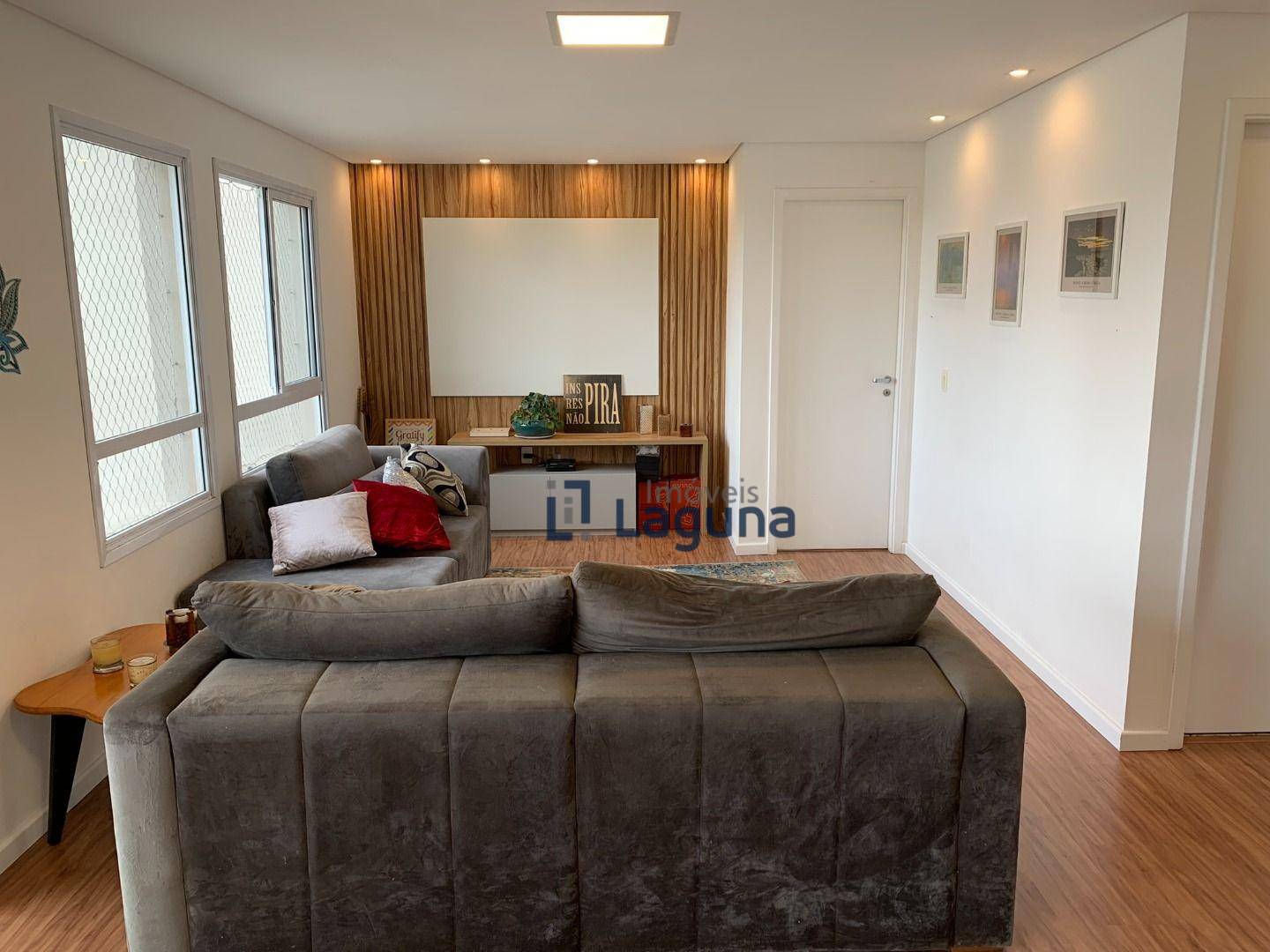 Apartamento à venda com 3 quartos, 120m² - Foto 1