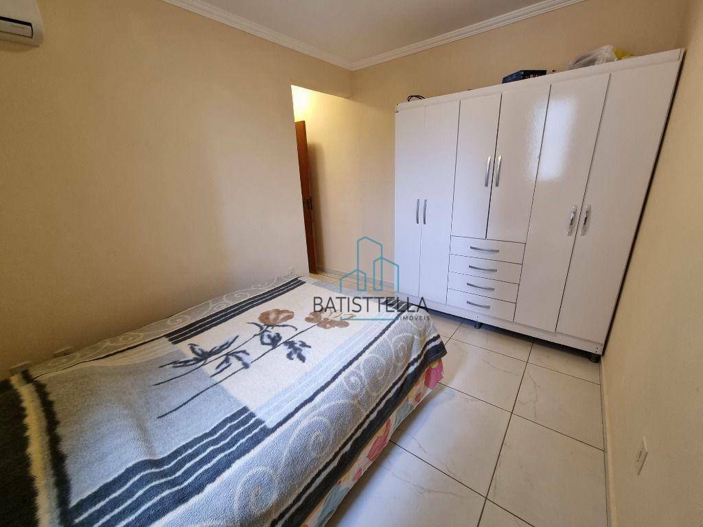 Apartamento à venda com 2 quartos, 65m² - Foto 14