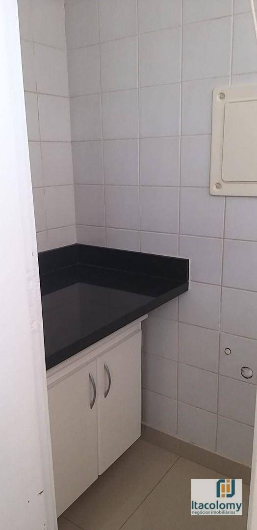 Apartamento à venda com 3 quartos, 96m² - Foto 4