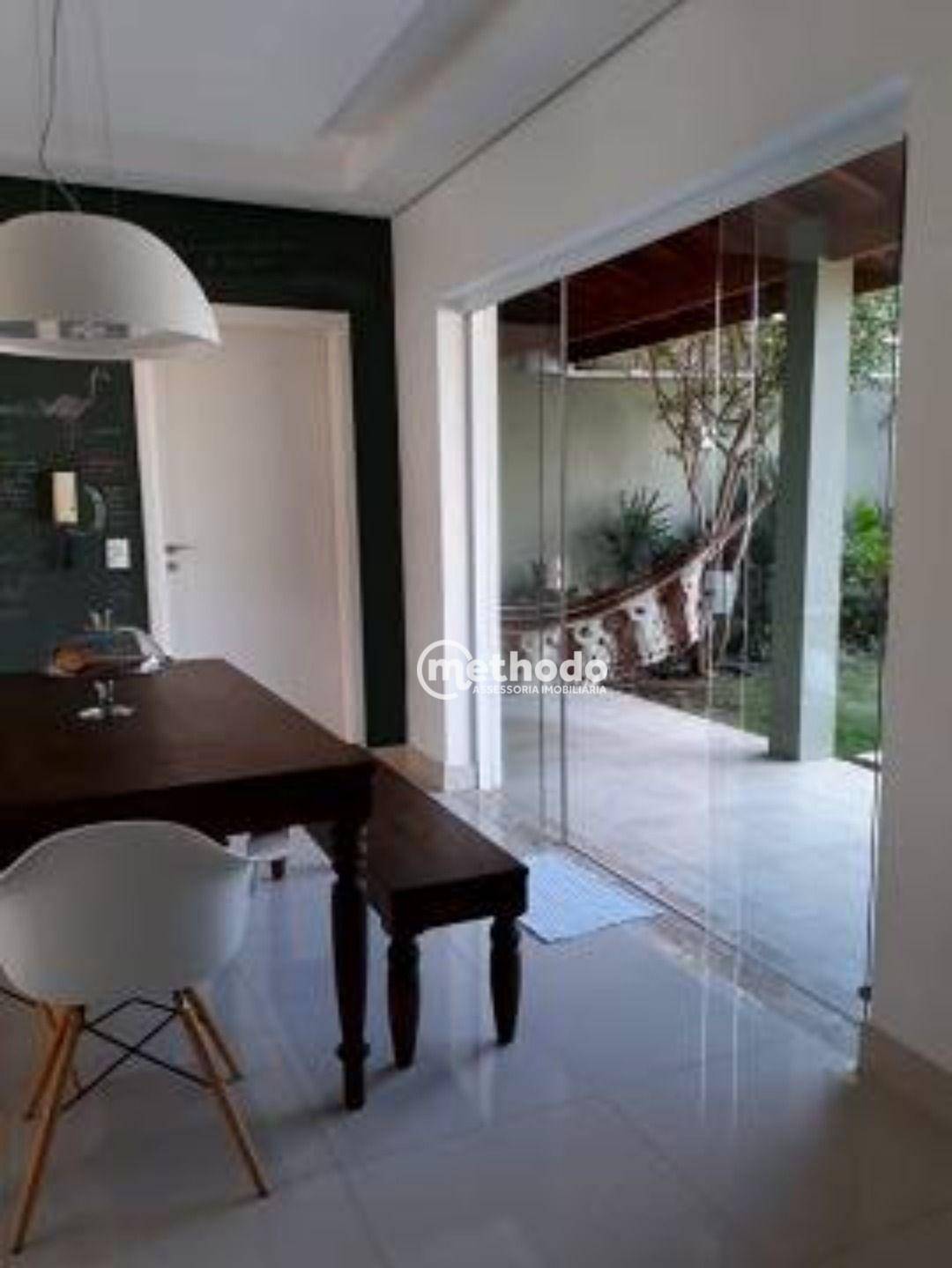 Casa à venda com 4 quartos, 327m² - Foto 9