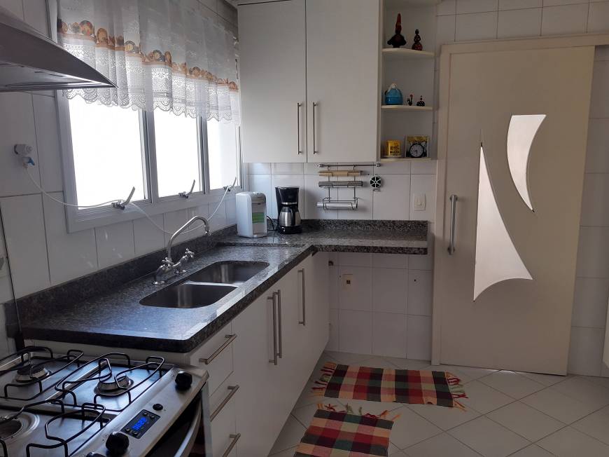 Apartamento à venda com 3 quartos, 145m² - Foto 14