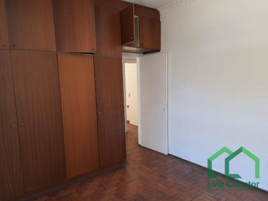 Casa para alugar com 3 quartos, 150m² - Foto 12