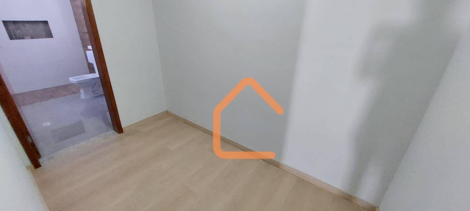 Casa à venda com 3 quartos, 114m² - Foto 9