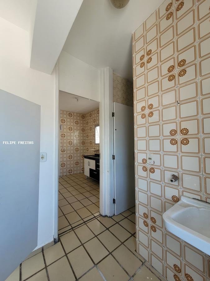 Apartamento à venda com 3 quartos, 76m² - Foto 6