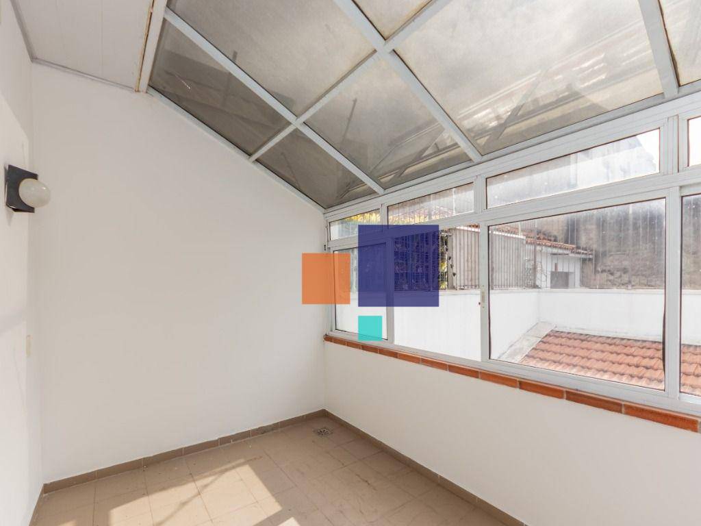 Sobrado à venda com 3 quartos, 220m² - Foto 30