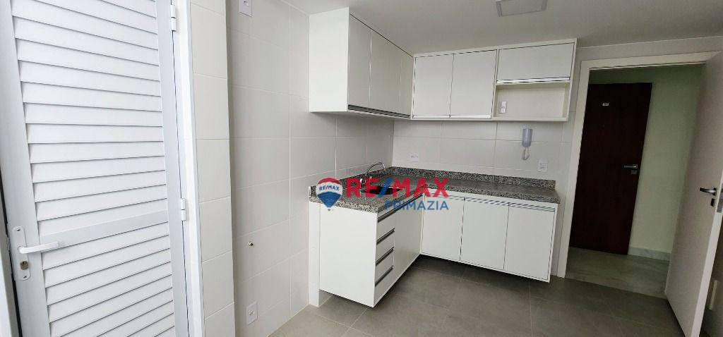 Apartamento à venda com 3 quartos, 105m² - Foto 8