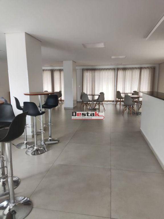 Apartamento à venda com 2 quartos, 64m² - Foto 29