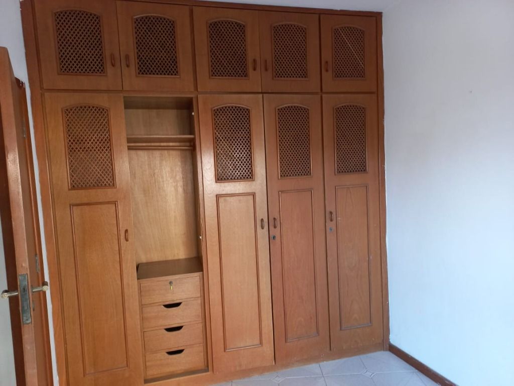 Apartamento à venda com 2 quartos, 75m² - Foto 8