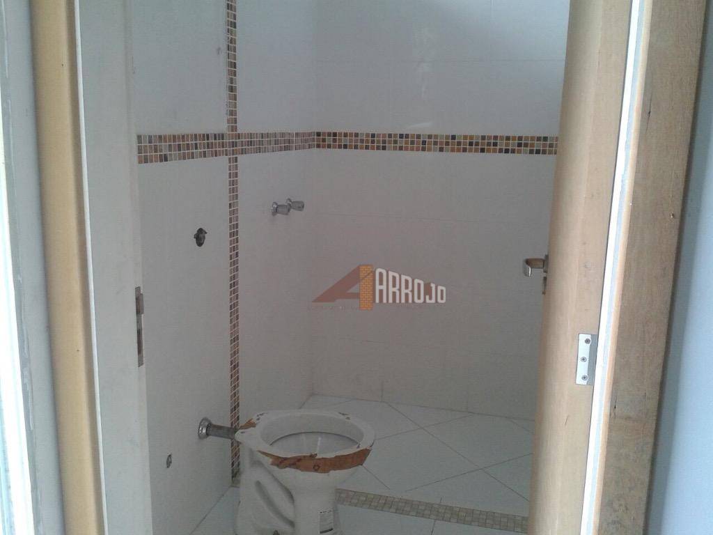 Sobrado à venda com 3 quartos, 170m² - Foto 13