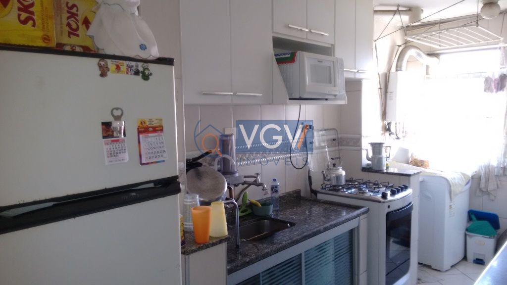 Apartamento à venda com 2 quartos, 53m² - Foto 4